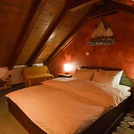 Mylonas Pensionat 3*
