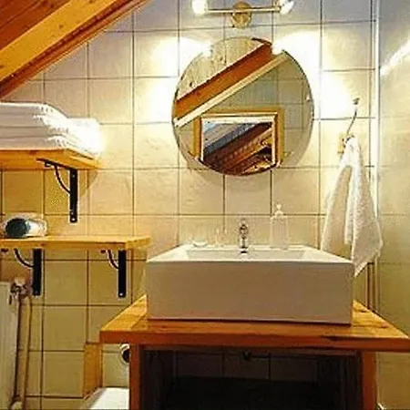 Πανσιόν Mylonas