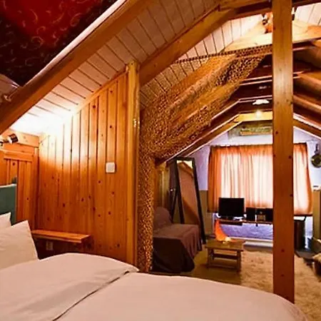 Mylonas Pensionat Arachova